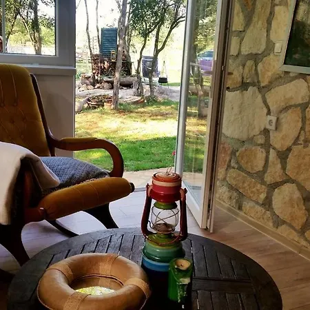 別荘 Stone Corner I Ruhiges Steinhaus Mit Garten Nahe Rovinj & Meer