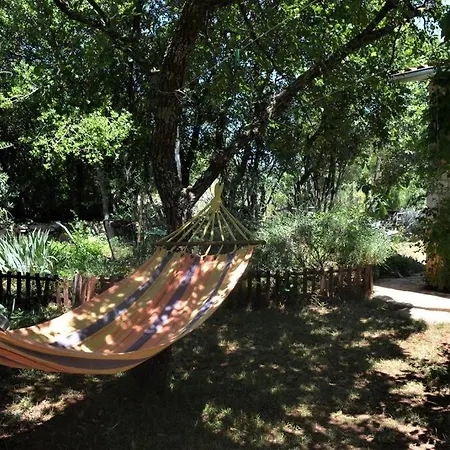 Stone Corner I Ruhiges Steinhaus Mit Garten Nahe Rovinj & Meer 別荘 ロヴィニ
