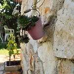 Our Stone Corner Σπίτι διακοπών *
